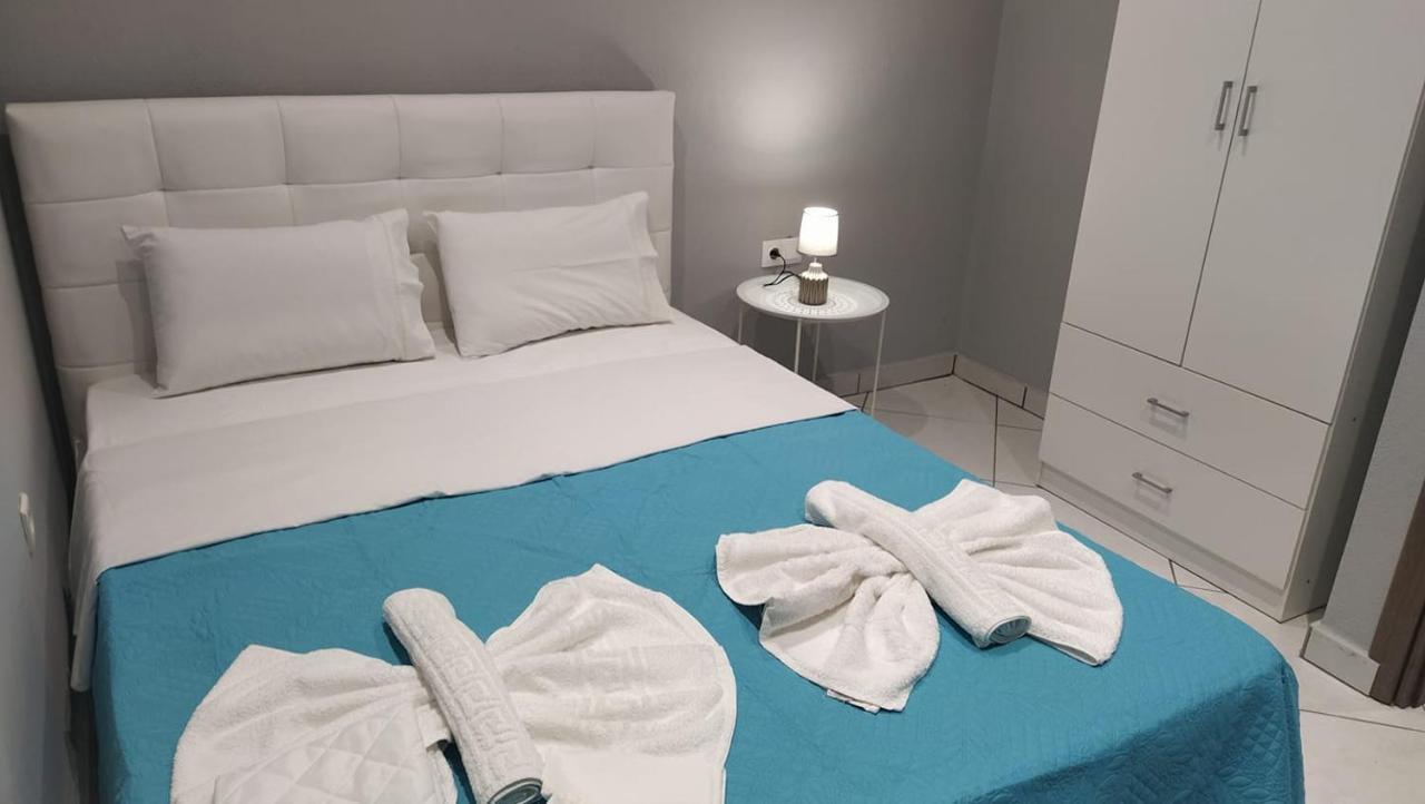 Venia'S House Apartment สกาลา โปเตมิอัส ภายนอก รูปภาพ