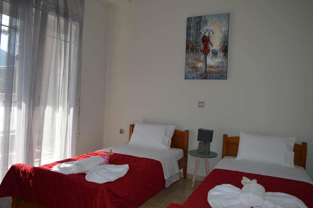 Venia'S House Apartment สกาลา โปเตมิอัส ภายนอก รูปภาพ