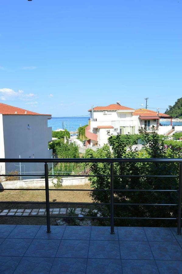Venia'S House Apartment สกาลา โปเตมิอัส ภายนอก รูปภาพ