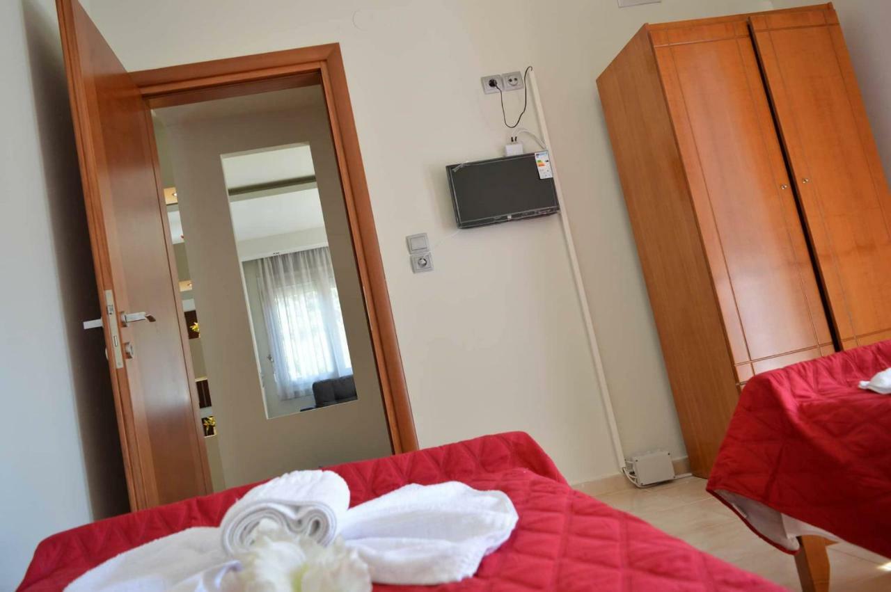 Venia'S House Apartment สกาลา โปเตมิอัส ภายนอก รูปภาพ