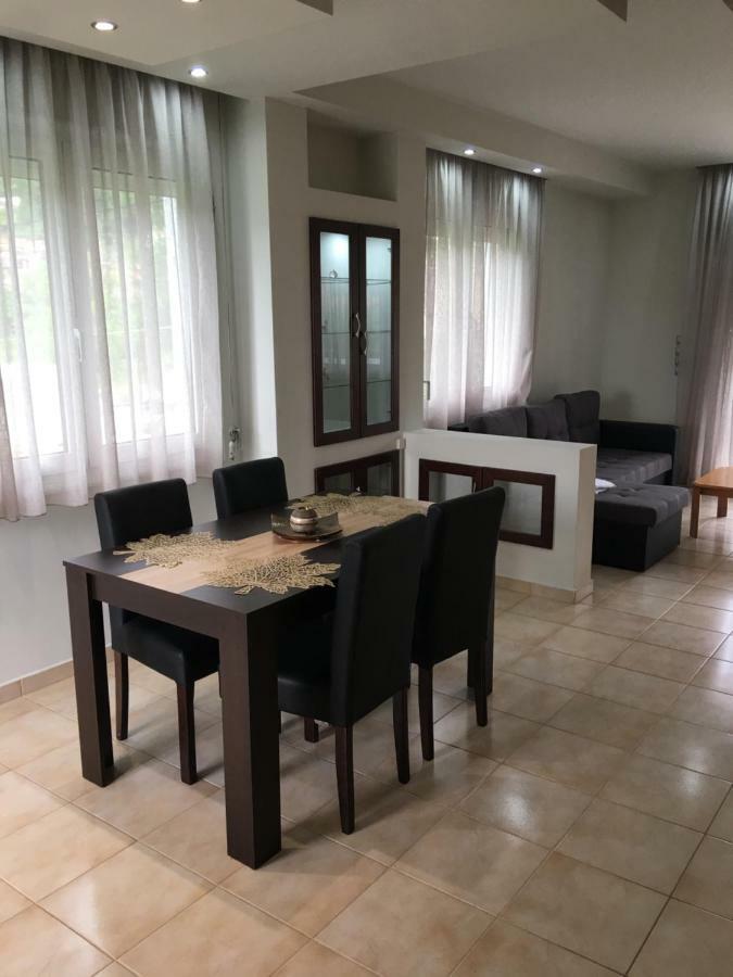 Venia'S House Apartment สกาลา โปเตมิอัส ภายนอก รูปภาพ