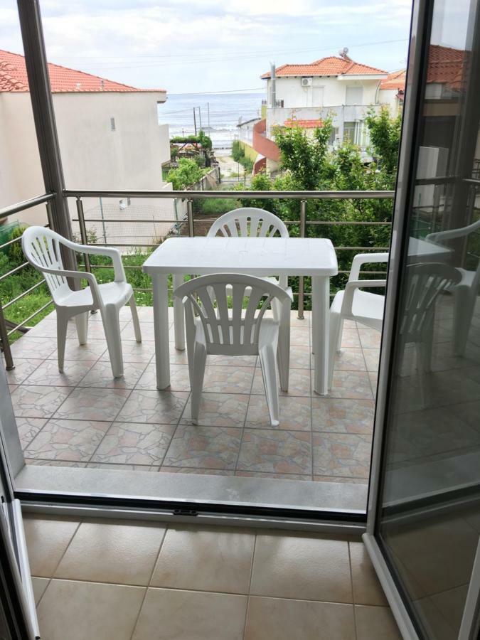 Venia'S House Apartment สกาลา โปเตมิอัส ภายนอก รูปภาพ